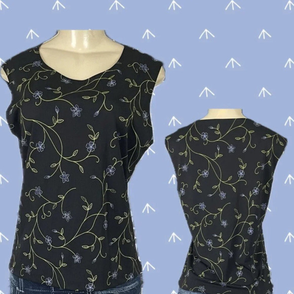 Casual Corner Vintage L Black Floral Print Crew Neckline Sleeveless Blouse - Picture 1 of 6